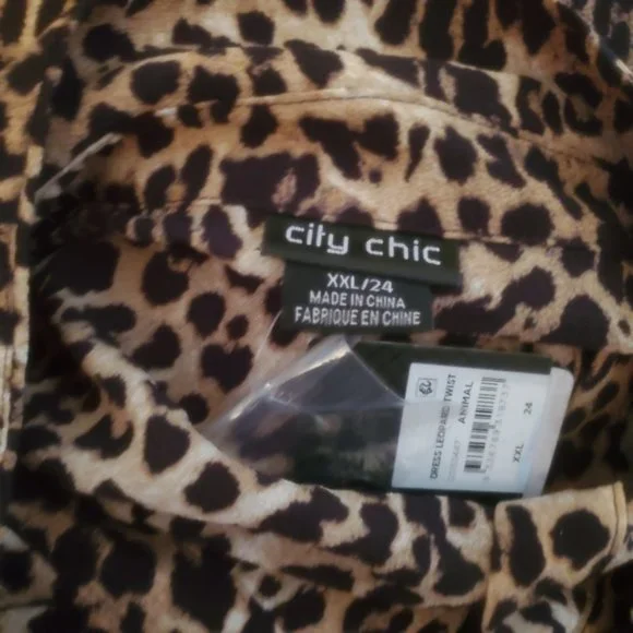 City Chic Leopard Print Dress Size 24 NWT - Picture 3 of 4
